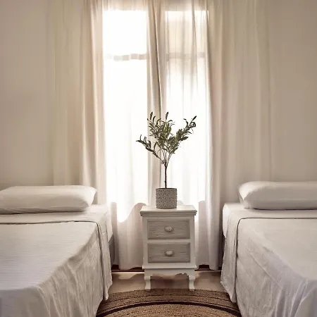 Razis Aparthotel Planos