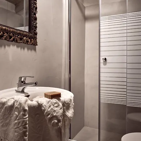 شقة فندقية Razis 4*