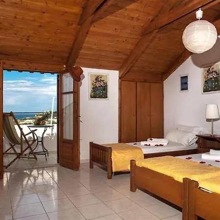 拉齐斯公寓酒店