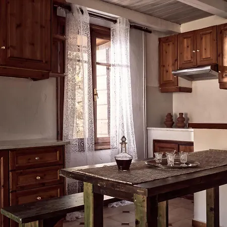 拉齐斯公寓酒店 蒂锡利维